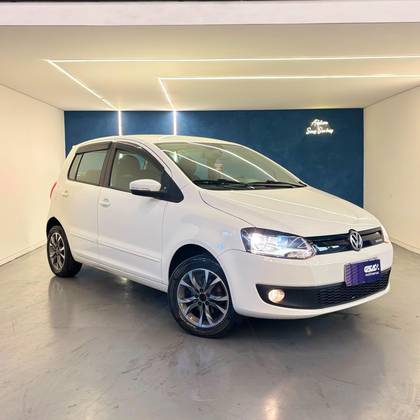 VOLKSWAGEN FOX 1.0 MI BLUEMOTION 8V FLEX 4P MANUAL VOLKSWAGEN FOX 1.0 MI BLUEMOTION 8V FLEX 4P MANUAL